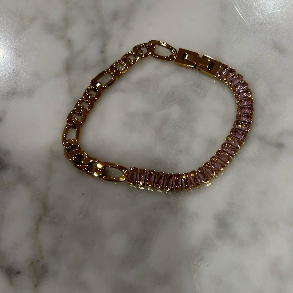 Half chain half crystal pink bracelet